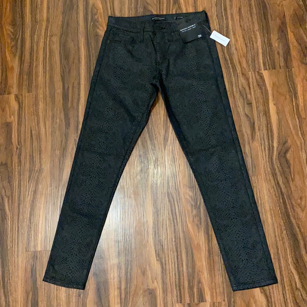 Banana Republic Mid Rise Skinny Snake Print Jean - Picture 4 of 12
